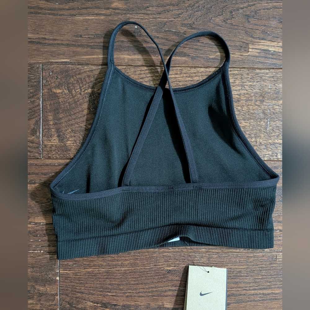 NWT Nike Black Sports Bra Ribbed Material Cross Back - Picture 6 of 11